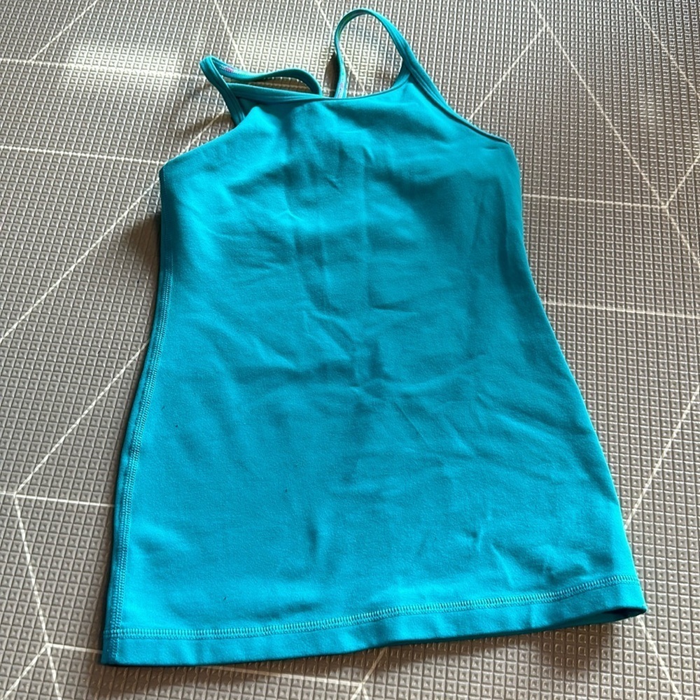 Ivivva size 8 top